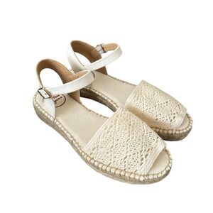 Toni Pons Eulalia Flat Espadrille Sandal Size 38 US8